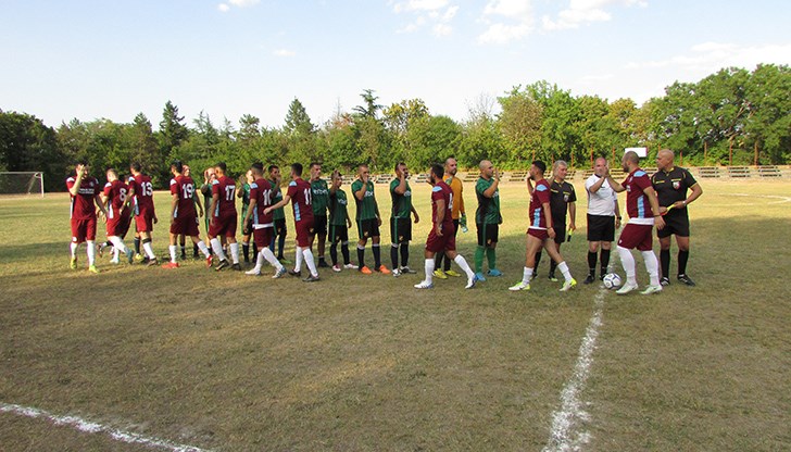 В края на първото полувреме Христо Стефанов успя да отбележи за домакините