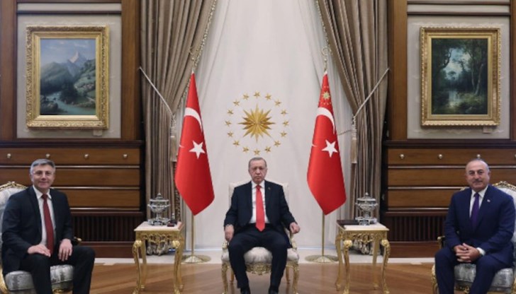 Закритата за журналисти среща се провела в президентския дворец в столицата Анкара