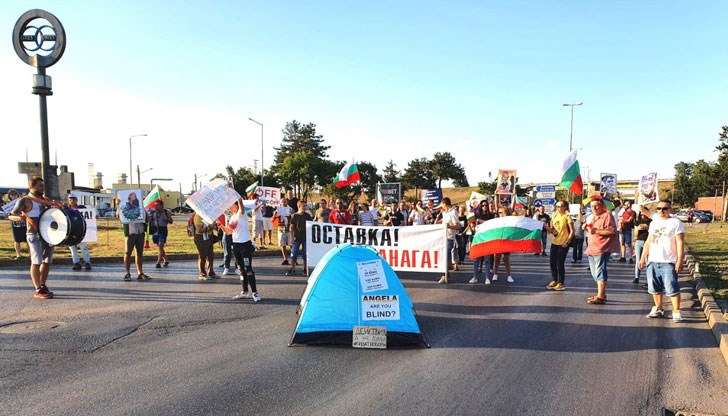 Няма да освободят движението, докато проблемът със задръстванията не бъде решен