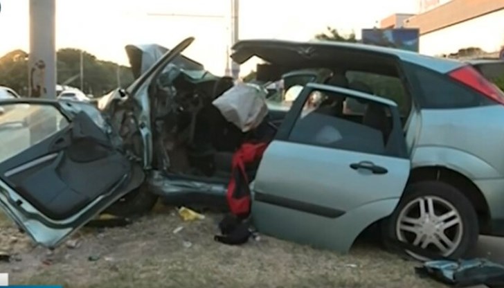 С него е пътувала 29-годишна жена, която вече е стабилизирана, но все още е в реанимация и с опасност за живота