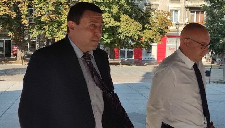 По неофициална информация на среща с Николай Найденов са поканени кметовете на Мартен, Сандрово и Николово