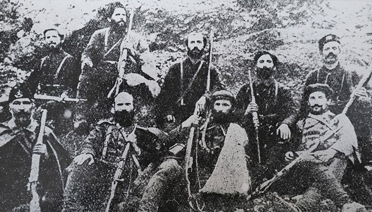 Никое друго въстание на Балканите не струва в толкова късо време толкова много опустошения и невинни човешки жертви