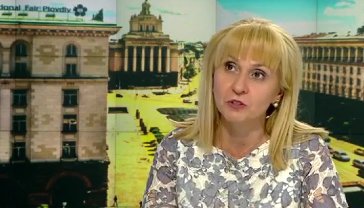 "ВиК операторите не покриват показателите за качество, които са задължени да покриват", заяви Диана Ковачева "ВиК операторите не покриват показателите за качество, които са задължени да покриват", заяви Диана Ковачева