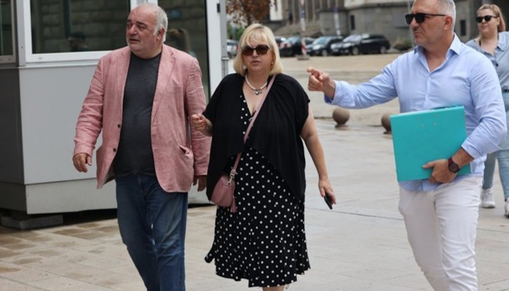 "Демократична България" и "Продължаваме Промяната" са единствените потенциални партньори засега, заяви Мария Капон