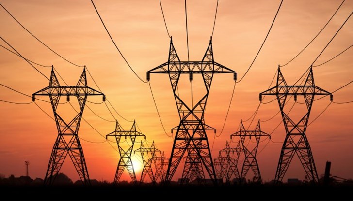 Страната е успяла да осигури електричество от съседна Албания