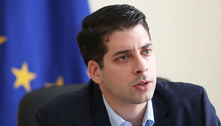 Според него България също трябва да има план за пестене, както другите европейски страни