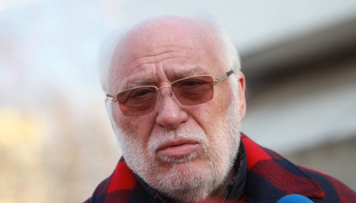 Сигнализационната система в склада се е задействала броени мигове преди експлозията