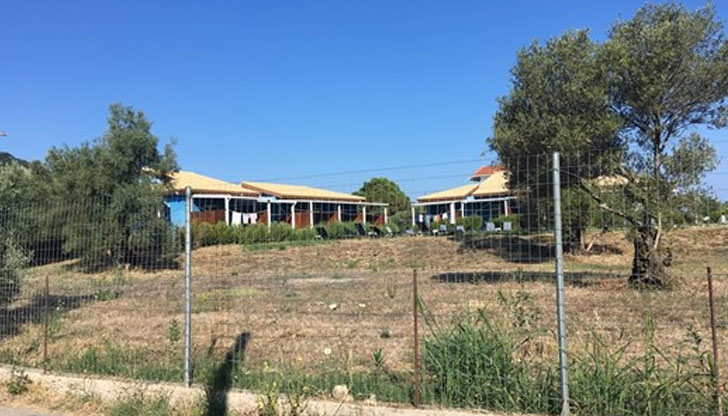 За 11 души мечтаната почивка в Гърция се превръща в