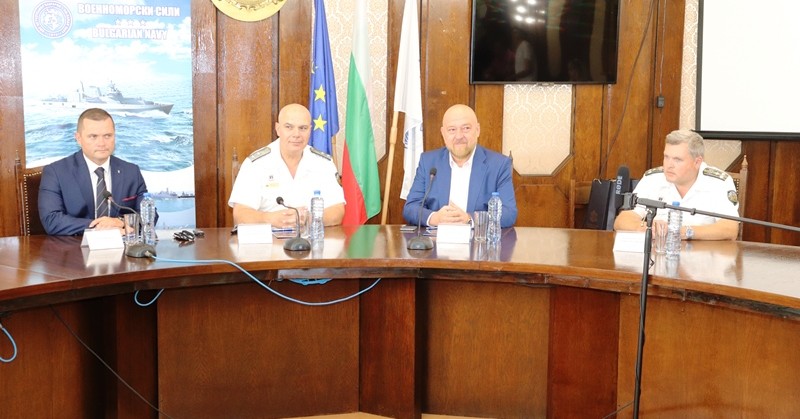 Два нови бойни кораба пристигат през 2025-а и 2026-а съгласно