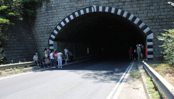 100 000 лева са нужни, за да светне отново тунелът