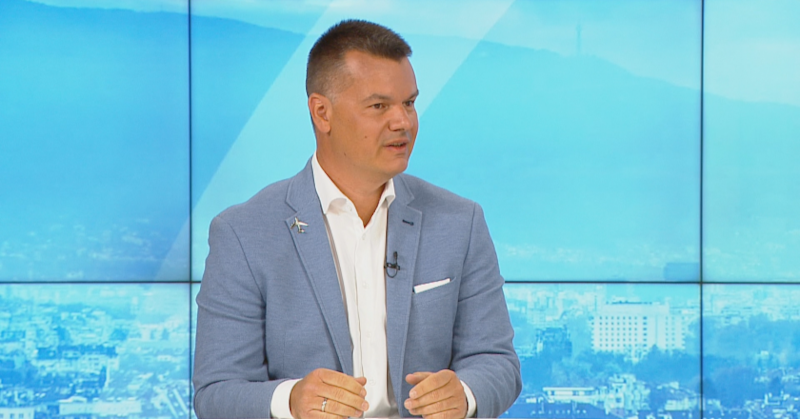 Нормализирането на полетите няма да е много скоро, а цените