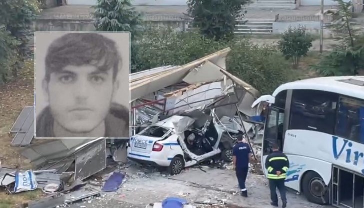 Постановено е задържане до 72 часа, като обвинението ще поиска