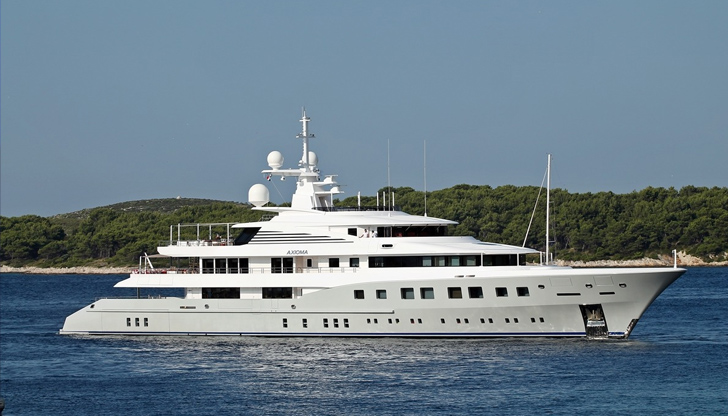 Дългият 72,5 м. кораб Аксиома“ има пазарна стойност 75 милиона