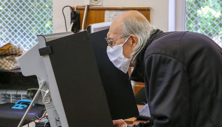 Някои читатели все ме питат, защо са толкова самонадеяни Кирчо/Асенчо