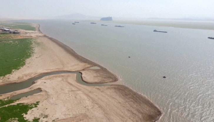 Най-голямото сладководно езеро в Китай - Поянг, намали обема си