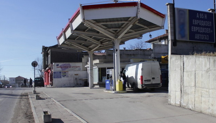 НАП провери над 60 бензиностанции през уикендаКонтролните действия на данъчните