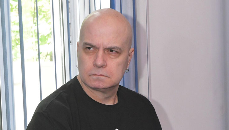 Лидерът на ИТН Слави Трифонов нападна Кирил Петков и Асен