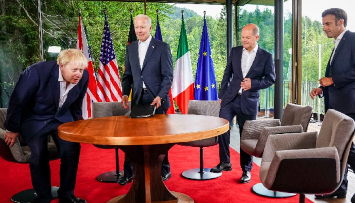 Лидерите на Съединените щати, Великобритания, Франция и Германия обсъдиха проблемите