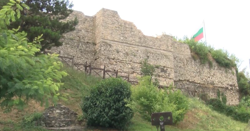 Тя датира от времето, когато Римската империя нахлува в нашите