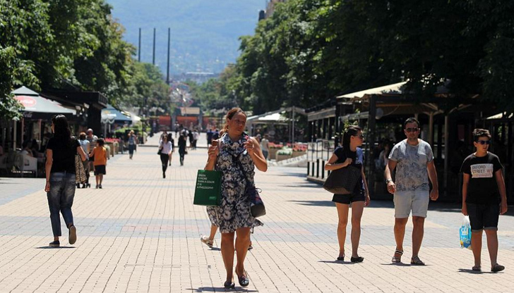 Инфлацията у нас върви със спекулаНа близо 2/3 от работещите