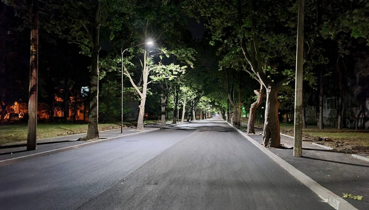 Само за месец е обновено осветлението на над 90 локации