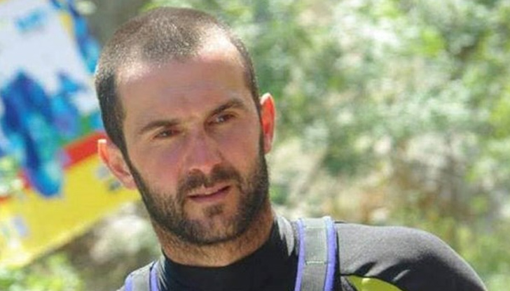 Алергичен към пчели мъж произвежда билков медРадослав Георгиев е разположил