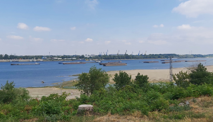 Безпрецедентна суша по поречието на река Дунав"Изисква се майсторство, за