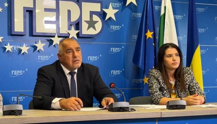 Първата среща на Асен Василев и Кирил Петков е била