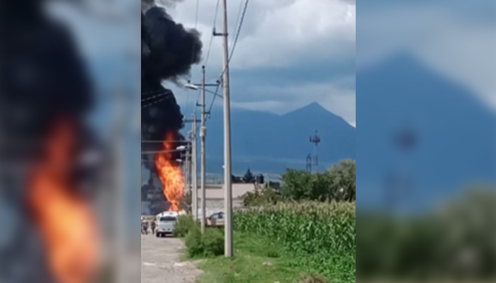 Нефтопроводът на Petroleos Mexicanos избухна в петък сутринта след изтичане