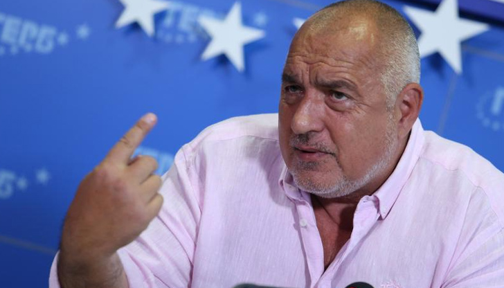 Борисов отново пробва с автократичен чар, който мнозина погрешно вземат