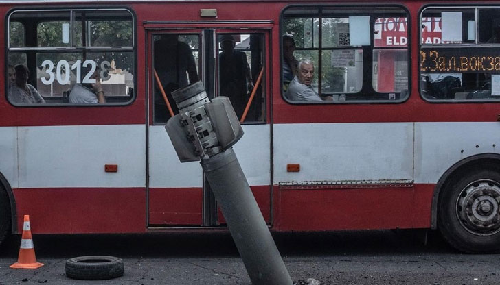 "Не се заблуждавайте! Дезинформацията не е друга гледна точка!"Това е