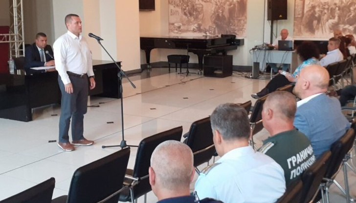  Трайното решение е не просто да приберем камионите, а общината