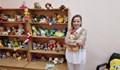 Стая с плюшени играчки в Русе помага на бежанци