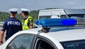 Шофьор на микробус с мигранти се опита да избяга от полицията