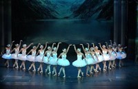 Балетната трупа на Русенската опера открива новия сезон с "Лебедово езеро"
