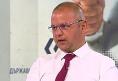 Скандали и съмнения за източване на милиони от държавни предприятияСкандали