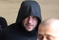 И монтьорът регистрирал джипа с който той уби момичетата също