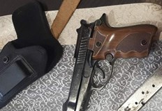 При проверка на автомобил в село Острово са открити незаконни