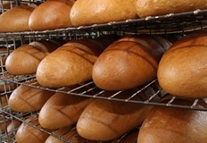 Етикетите на поевтинелия насъщен се поправят нагореШироко рекламираният нулев ДДС