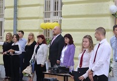 Областният управител на Русе е бил неин възпитаникС издигане на националния флаг и