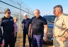 Ще има наказателни производства срещу полицаи замесени в каналджийство обеща