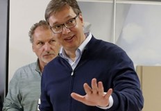 Президентът на Сърбия Александър Вучич заяви днес че Сърбия остава