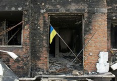 По думите на областния управител болницата е разрушена и има