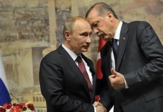 Турският президент Реджеп Тайип Ердоган е провел в събота телефонен