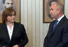 Оръжейните скандали сложиха край на мирното съвместно съществуване между президента