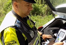 Бързо производство е образувано срещу водач заловен да управлява в