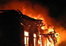 Пожарът е тръгнал от електрическата инсталация на къщата имМайка и