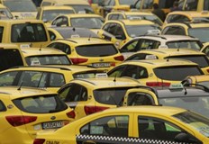 Протестът е в подкрепа на колегата им Апостол Вълчев който