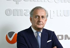 Той си изпълнил задачата с плавния преход по смяната на