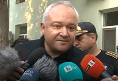 Поне десетима гранични полицаи са участвали в различни схеми за